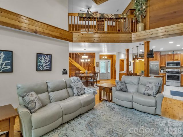 3214 Big Laurel Road, Waynesville, NC 28785