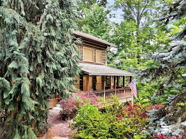 3214 Big Laurel Road, Waynesville, NC 28785