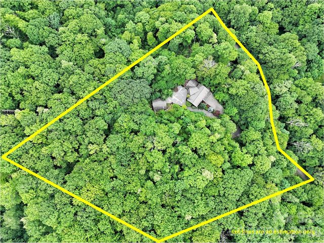 3214 Big Laurel Road, Waynesville, NC 28785