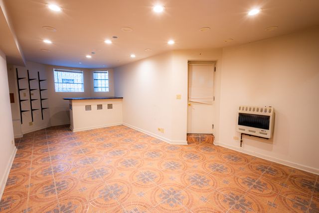 7250 S King Drive 1, Chicago, IL 60619