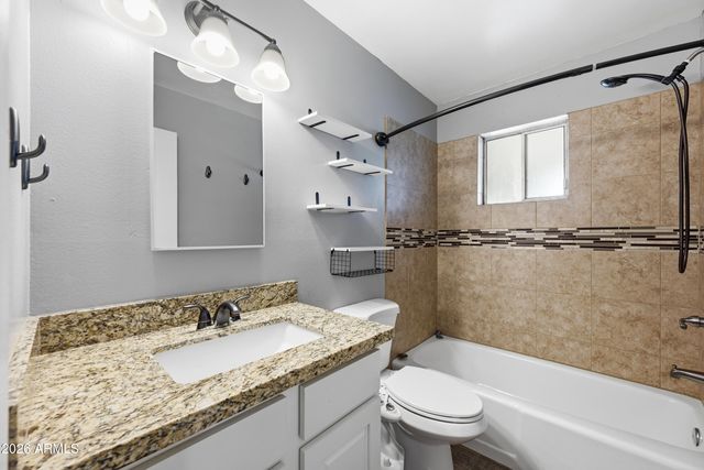 1506 W 2ND Street, Mesa, AZ 85201