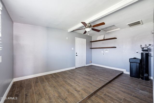 1506 W 2ND Street, Mesa, AZ 85201
