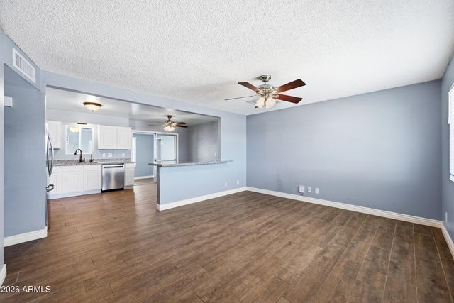 1506 W 2ND Street, Mesa, AZ 85201