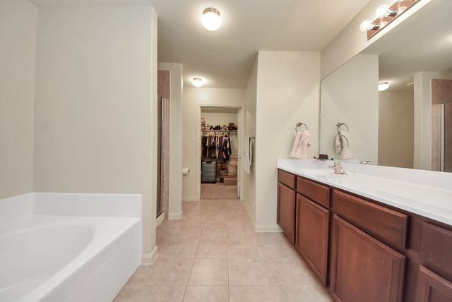 10803 Dover White Drive, Humble, TX 77396