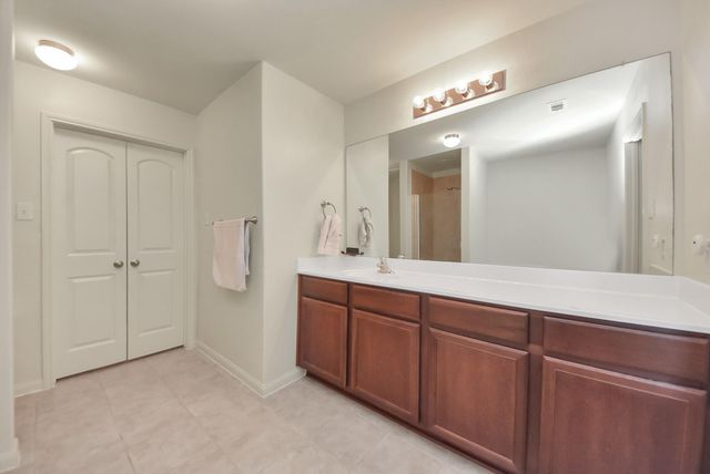 10803 Dover White Drive, Humble, TX 77396