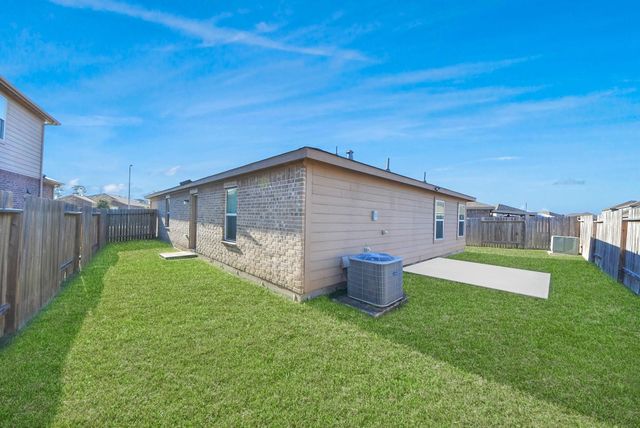 10803 Dover White Drive, Humble, TX 77396