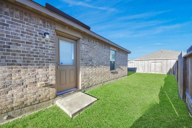 10803 Dover White Drive, Humble, TX 77396