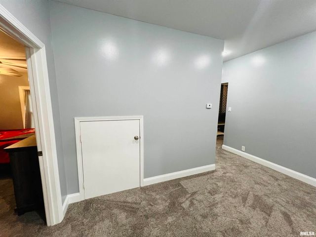 1300 LINCOLN Street, Eldorado, IL 62930