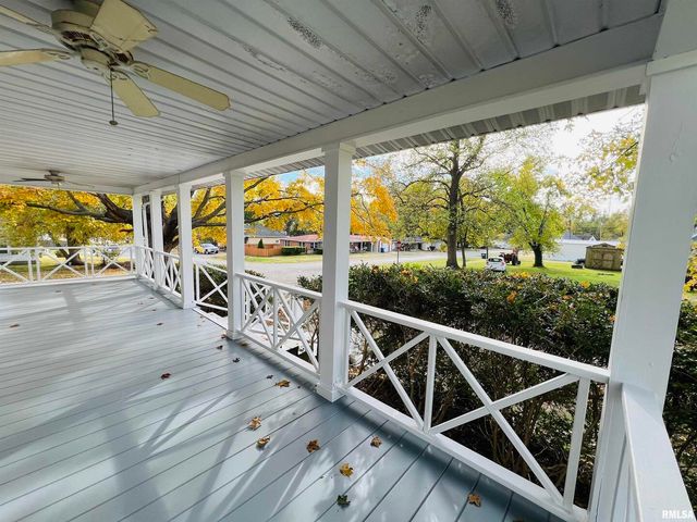 1300 LINCOLN Street, Eldorado, IL 62930