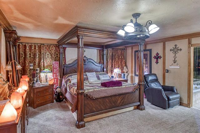 2819 Country Club Drive, Chickasha, OK 73018