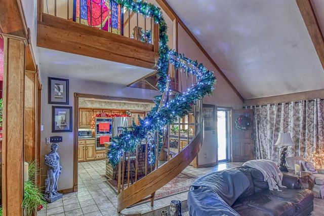 2819 Country Club Drive, Chickasha, OK 73018