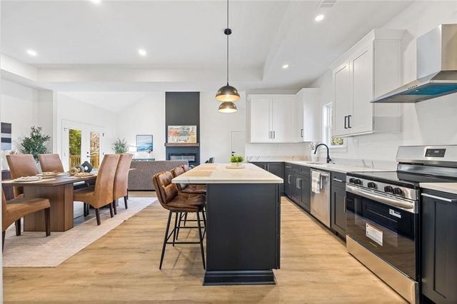 1461 Westridge SW Road, Atlanta, GA 30311