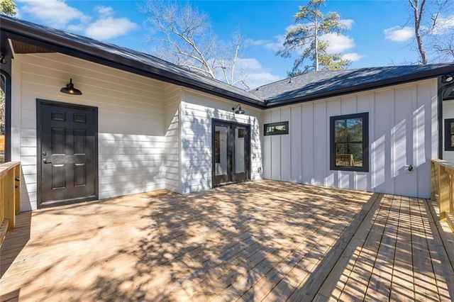 1461 Westridge SW Road, Atlanta, GA 30311