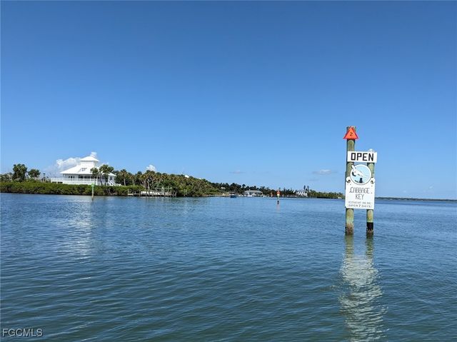 4159 Sunshine BLVD, St James City, FL 33956