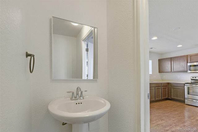 7855 S Kalispell Circle, Englewood, CO 80112