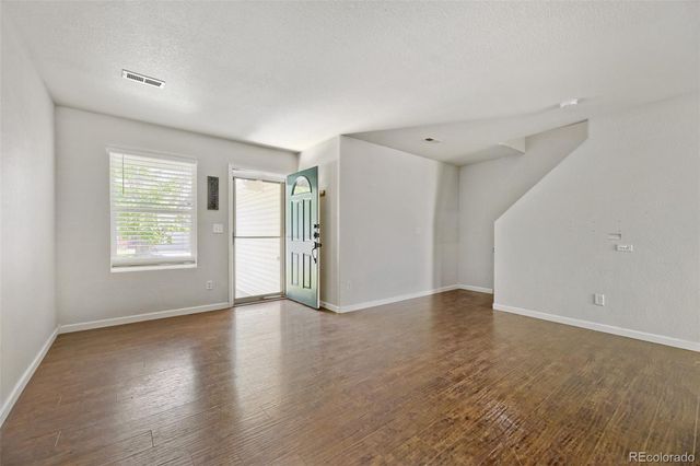 7855 S Kalispell Circle, Englewood, CO 80112