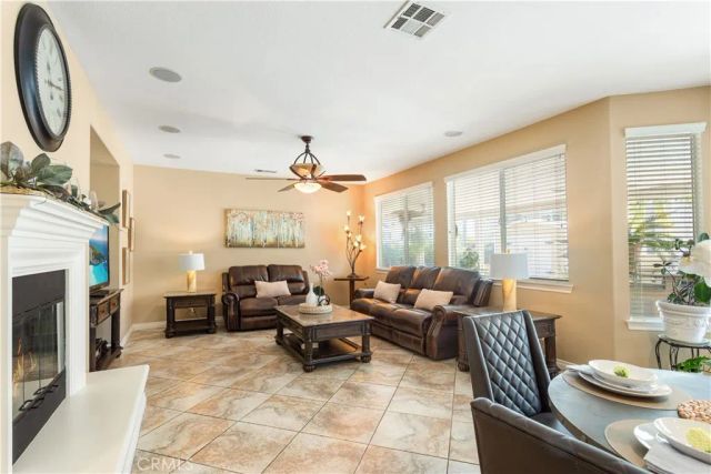 42550 Port Lane, Murrieta, CA 92562