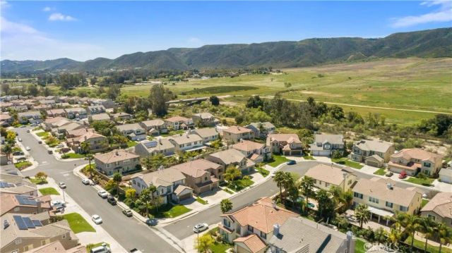 42550 Port Lane, Murrieta, CA 92562