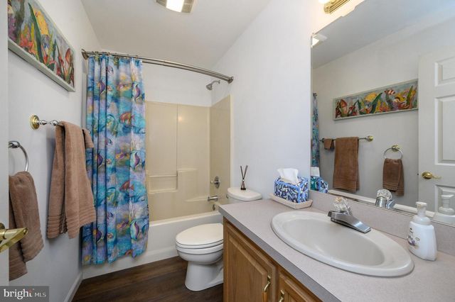 19 INDIAN TRL, Southampton, NJ 08088