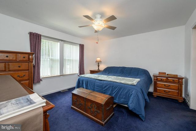 19 INDIAN TRL, Southampton, NJ 08088