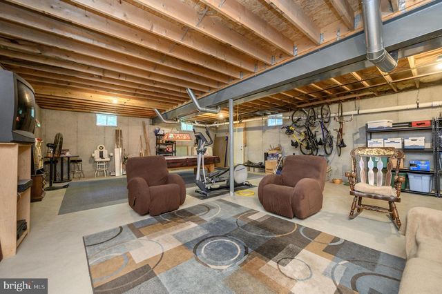 19 INDIAN TRL, Southampton, NJ 08088