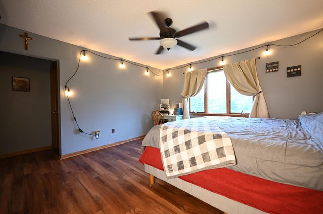 2161 Colburn Drive, Shakopee, MN 55379