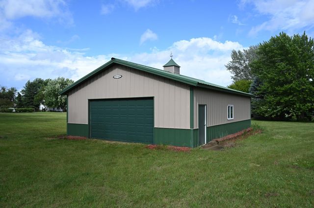 2161 Colburn Drive, Shakopee, MN 55379