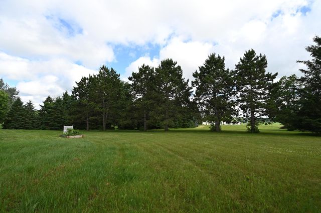 2161 Colburn Drive, Shakopee, MN 55379