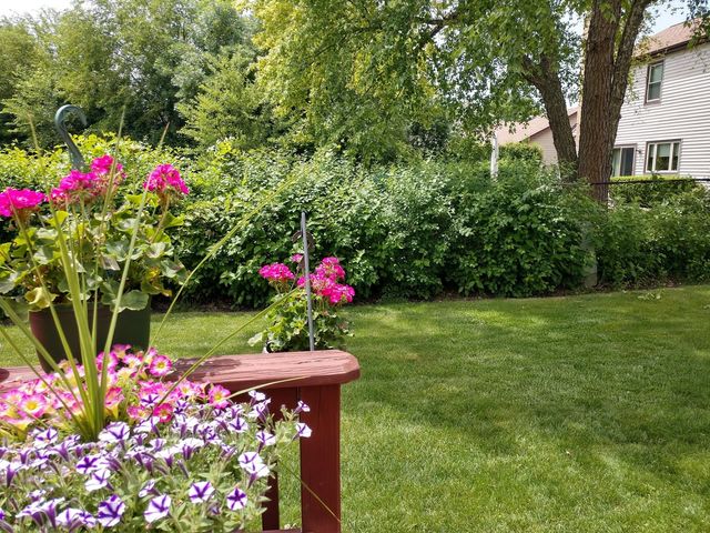 630 Cobblestone Lane, Buffalo Grove, IL 60089