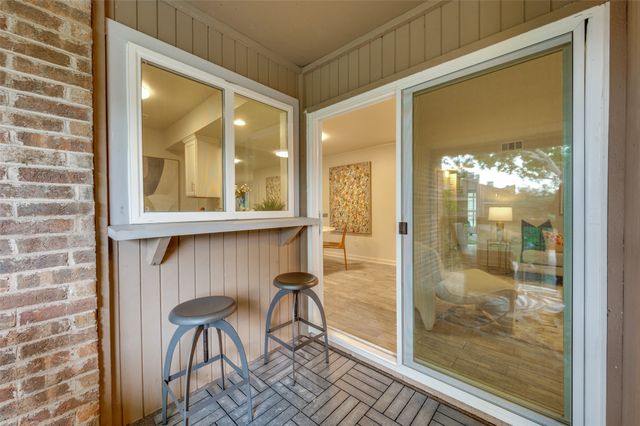 5140 Amesbury Drive 212, Dallas, TX 75206