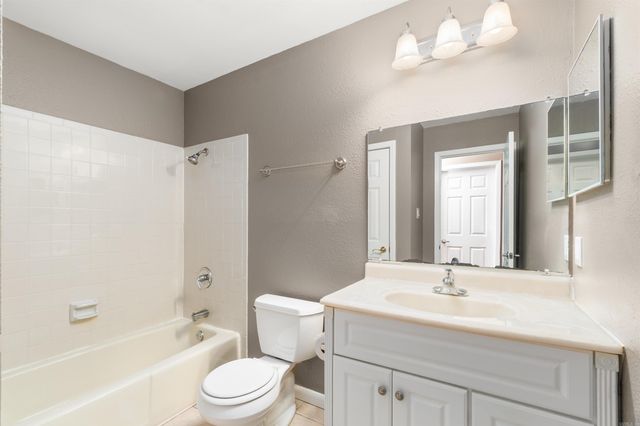 8 Herencia Circle, Hot Springs Village, AR 71909