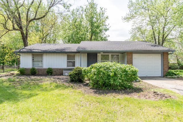 8114 Oklahoma Trail, Fort Wayne, IN 46815