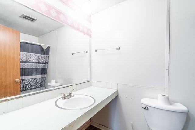 8114 Oklahoma Trail, Fort Wayne, IN 46815