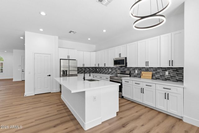 2940 W ADVENTURE Drive, Anthem, AZ 85086