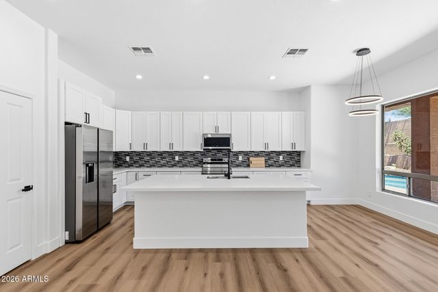 2940 W ADVENTURE Drive, Anthem, AZ 85086