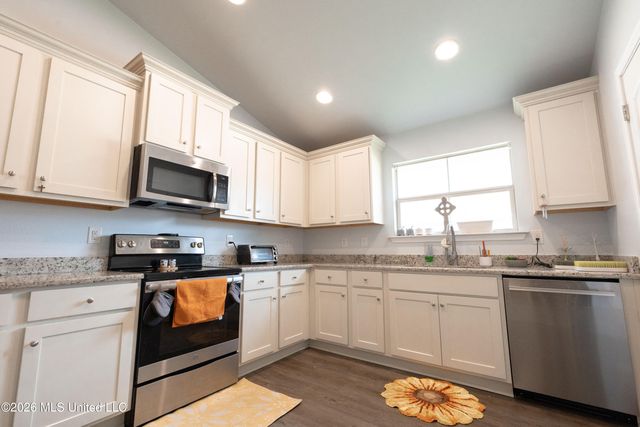 14482 Canal Loop, Gulfport, MS 39503