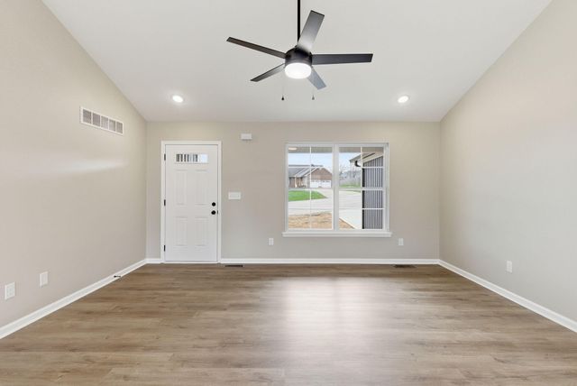 509 Lucombe Circle, Mt Sterling, KY 40353