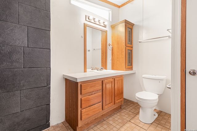 458 PATTON RD, Somerset, TX 78069