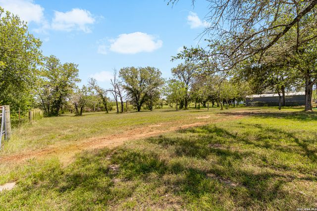 458 PATTON RD, Somerset, TX 78069