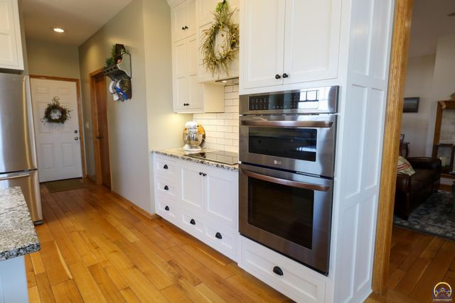 2334 Road P, Emporia, KS 66801