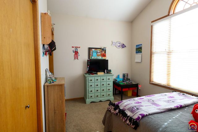 2334 Road P, Emporia, KS 66801