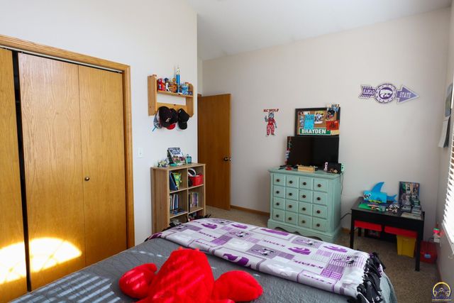 2334 Road P, Emporia, KS 66801