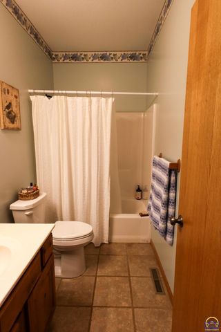 2334 Road P, Emporia, KS 66801