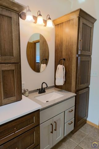 2334 Road P, Emporia, KS 66801