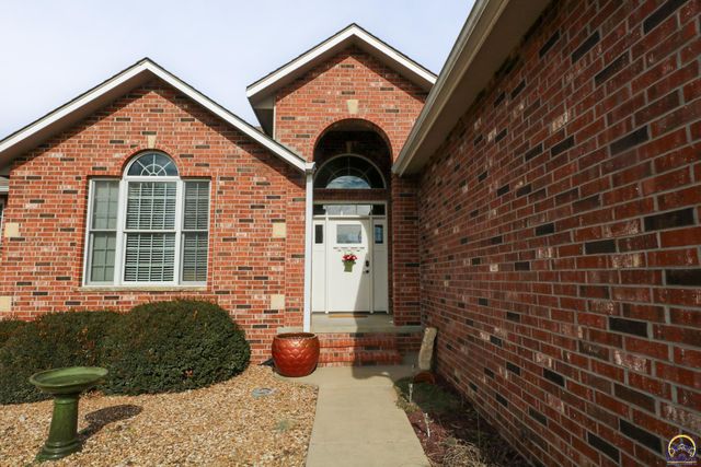 2334 Road P, Emporia, KS 66801