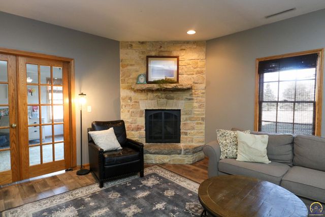 2334 Road P, Emporia, KS 66801