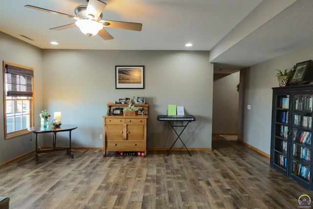 2334 Road P, Emporia, KS 66801