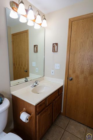 2334 Road P, Emporia, KS 66801