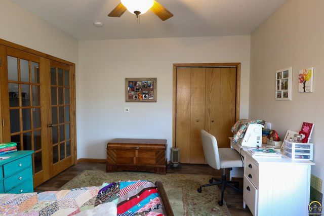 2334 Road P, Emporia, KS 66801