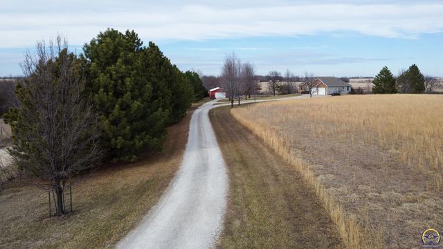 2334 Road P, Emporia, KS 66801